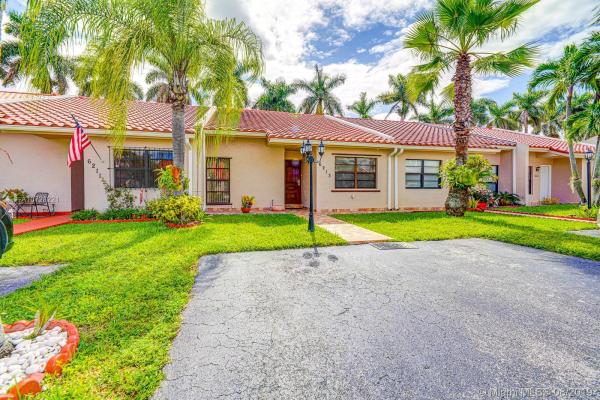 Somerset Villas, 6213 SW 147th Ct #1, Kendall West, Florida 33193, image 2