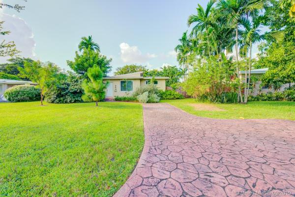 Kent Estates, 560 Raven Ave, Miami Springs, Florida 33166, image 2