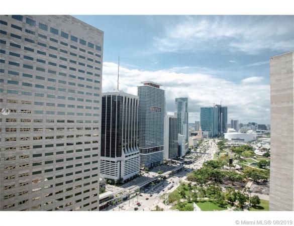One Miami East, 335 S Biscayne Blvd #3300, Miami, Florida 33131, image 2
