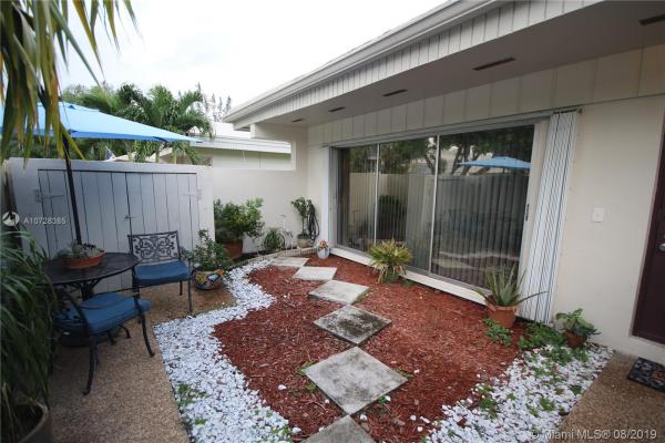 Kings Creek, 8133 SW 83rd Pl, Glenvar Heights, Florida 33143, image 2