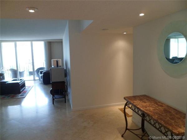 Hallandale Beach, Florida 33019, image 2
