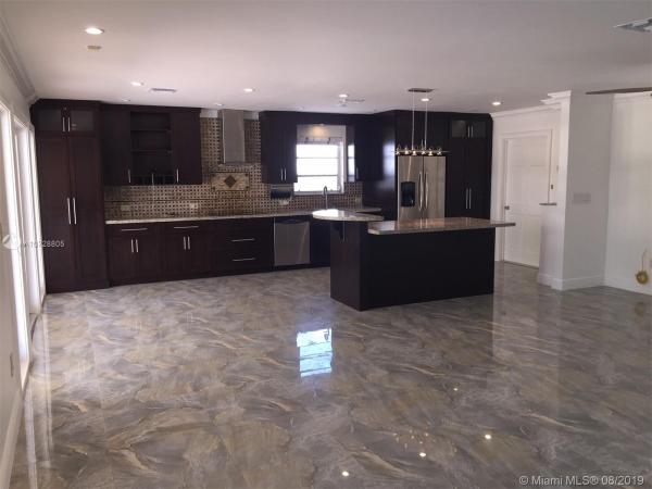 Whispering Pines Estates, 8999 Ridgeland Dr, Cutler Bay, Florida 33157, image 2