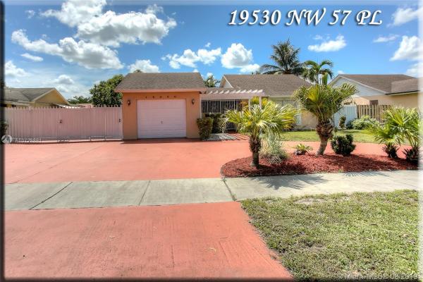 Country Lake Manors, 19530 NW 57th Pl, Country Club, Florida 33015, image 2