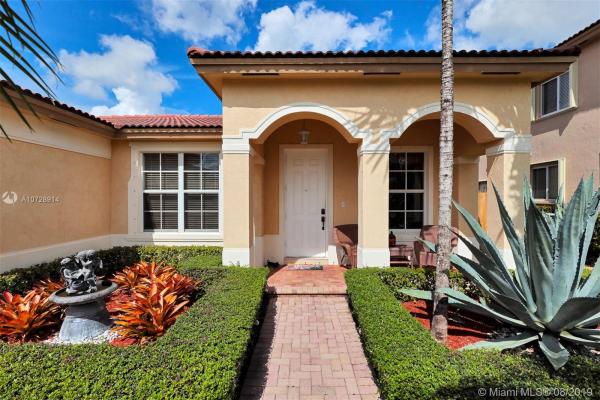 Floridian Bay Estates, 2116 NE 40th Ave, Homestead, Florida 33033, image 2
