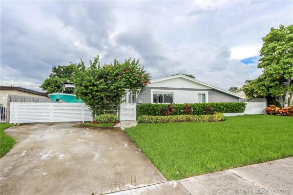 Westwood Estates, 10920 SW 69th Dr, Sunset, Florida 33173, image 2