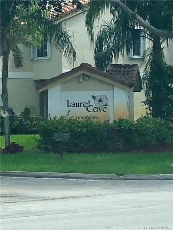 Laurel Cove Townhomes, 8121 Southgate Blvd, North Lauderdale, Florida 33068, image 2