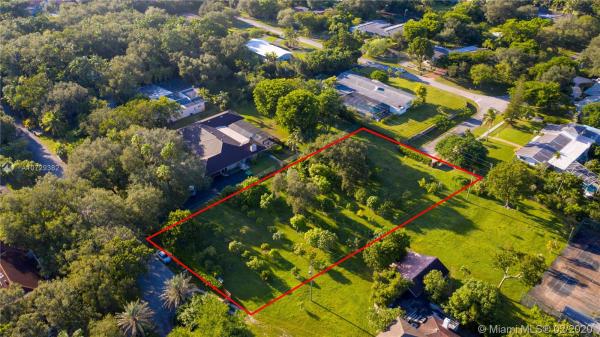 Casa Paradiso, Pinecrest, Florida 33156, image 2