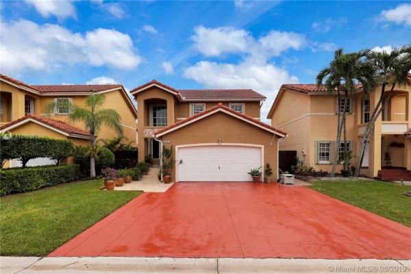 Charlestowne, 10373 SW 138th Pl, The Hammocks, Florida 33186, image 2