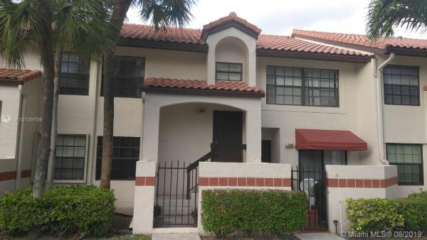 Lincoln Square, 106 Lincoln Ct, Deerfield Beach, Florida 33442, image 2