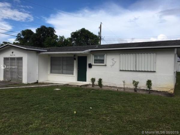 Castle Gardens, 2240 NW 50th Ave, Lauderhill, Florida 33313, image 2