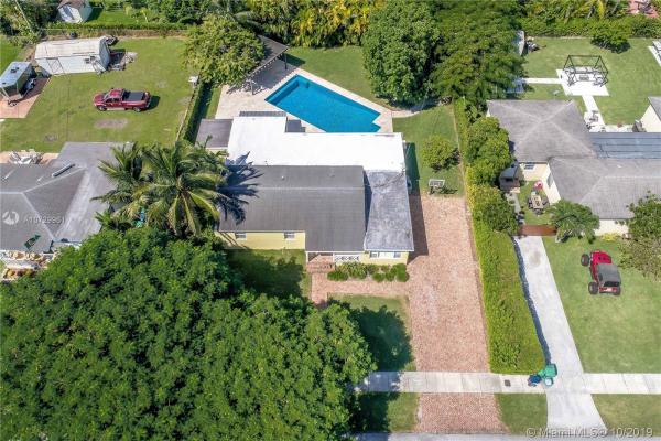 Coral Way Homesites, 3240 SW 79th Ct, Westchester, Florida 33155, image 2