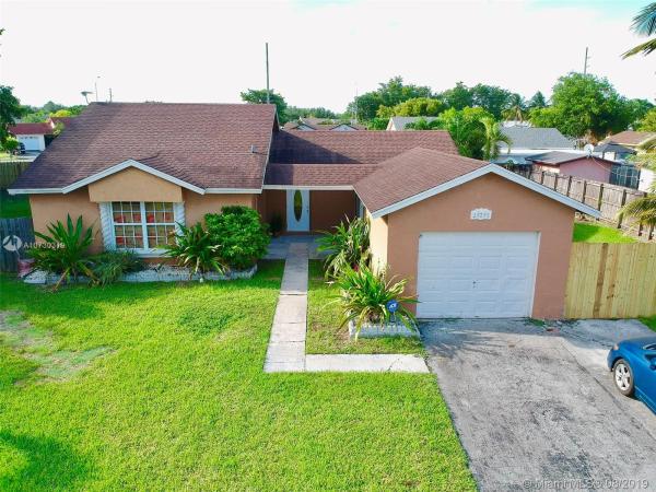 Richmond West No HOA, 14293 SW 153rd Ter, Richmond West, Florida 33177, image 2