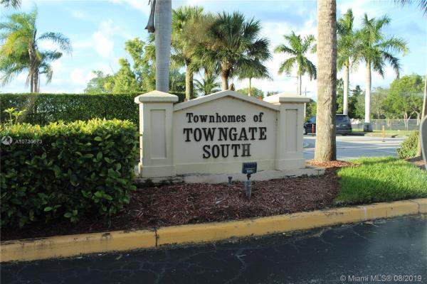 Woodstock Townhomes, 11744 SW 112th Ln, Kendall, Florida 33186, image 2