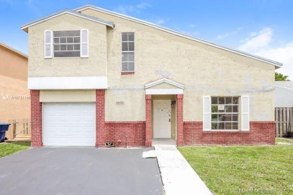 Westbrooke At Avalon, 8615 NW 193rd Ln, Hialeah, Florida 33015, image 2