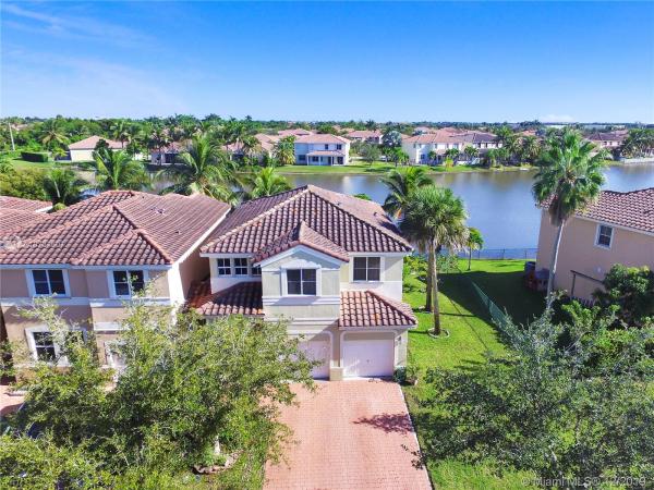 Marina Isle At Nautica, 3835 SW 169th Ter, Miramar, Florida 33027, image 2