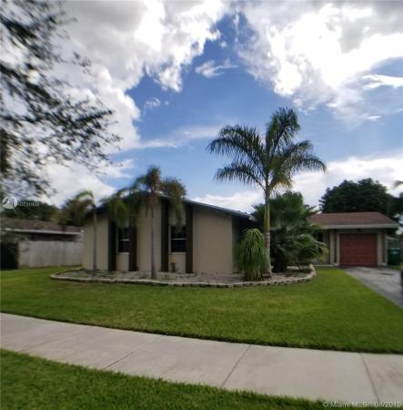 Bel Aire, 18520 SW 91st Ave, Cutler Bay, Florida 33157, image 2