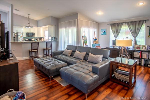 Montego Bay, 21701 SW 99th Ave, Cutler Bay, Florida 33190, image 2