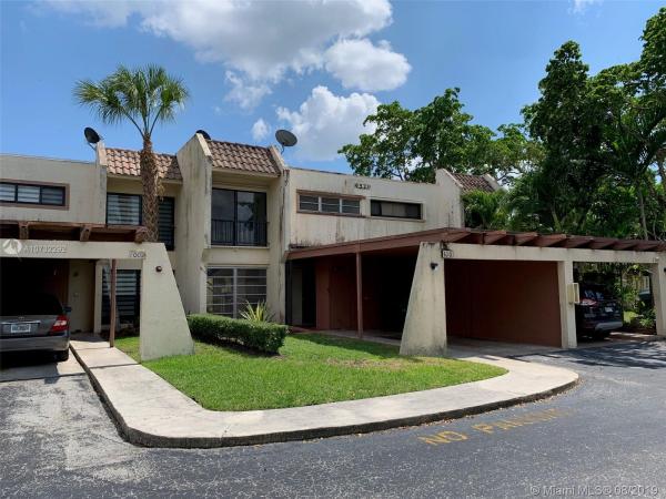 Spanish Villas, 6520 Kendale Lakes Dr #1003, Kendale Lakes, Florida 33183, image 2