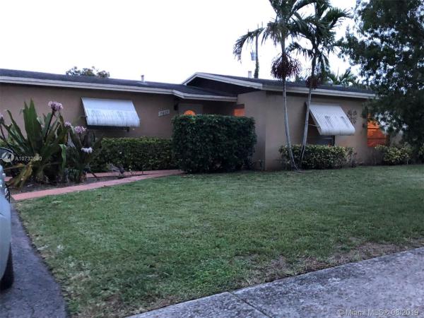 Palm Springs North Residential, 7867 NW 170th Ter, Palm Springs North, Florida 33015, image 2