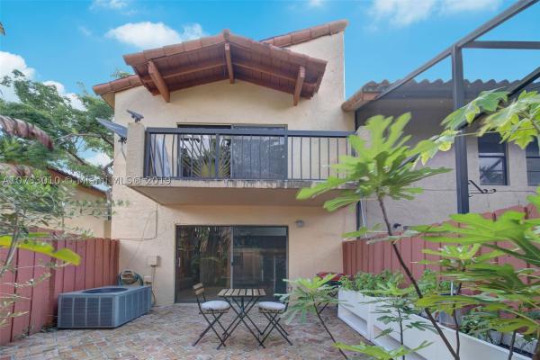 Dadeland Cove, 10140 SW 77th Ct, Kendall, Florida 33156, image 2