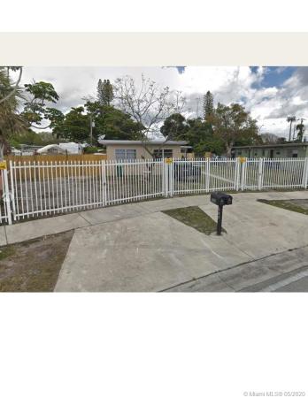 Curtiss Park, 675 Curtiss Dr, Opa-Locka, Florida 33054, image 2