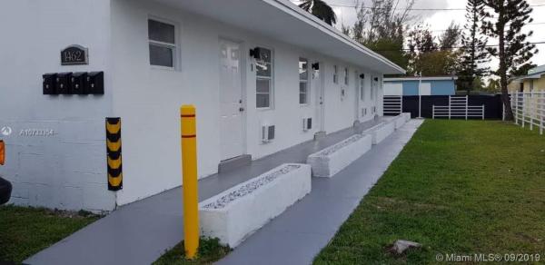 Coral Bay Manor, 1462 NW 2nd Ave, Florida City, Florida 33034, image 2