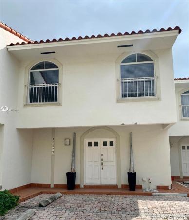 Oyster Cove Townhouses, 16523 NE 26th Ave #1B, North Miami Beach, Florida 33160, image 2