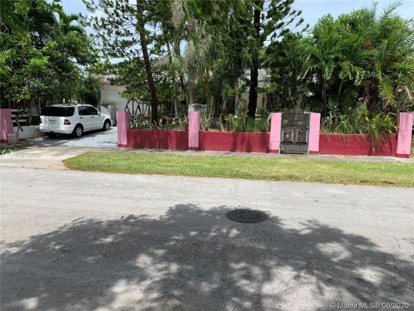 Pinar Del Rio, 15945 SW 304th TER, Leisure City, Florida 33033, image 2