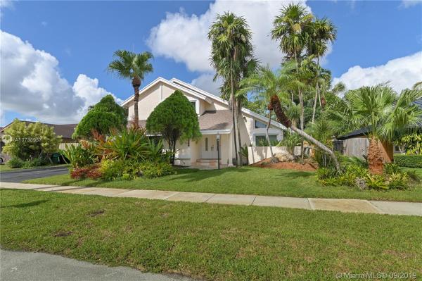 Calusa Corners, 10564 SW 131st Ct, The Crossings, Florida 33186, image 2