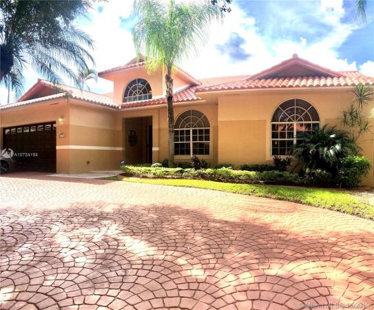 Royal Oaks, 16522 NW 82nd Pl, Miami Lakes, Florida 33016, image 2