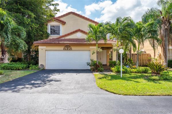 Vizcaya At The Hammocks, 15114 SW 110th Ter, The Hammocks, Florida 33196, image 2