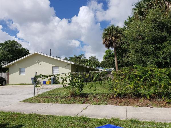 Plantation Village, 1637 W Breezy Ln, West Palm Beach, Florida 33417, image 2