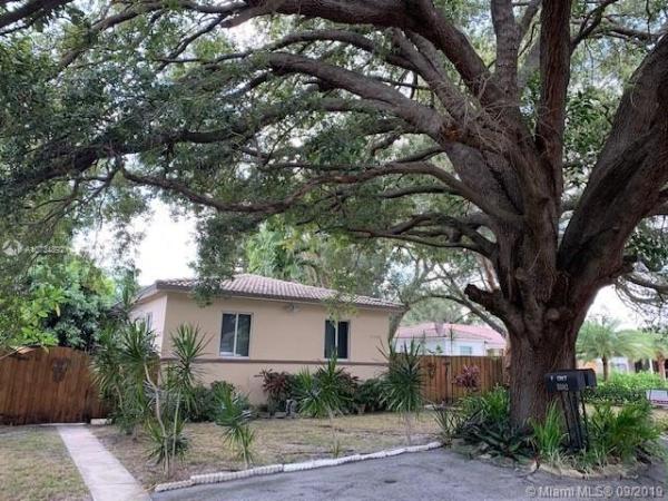 Berna Gilda, 11102 NE 9th Ct, Biscayne Park, Florida 33161, image 2