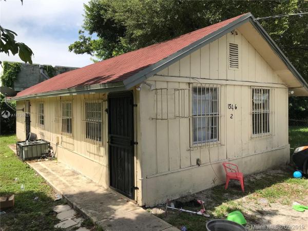 Michmar, 1346 NW 75th St, Gladeview, Florida 33147, image 2