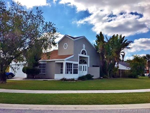 Trends At Boca Raton, 8395 Dynasty Dr, Boca Raton, Florida 33433, image 2