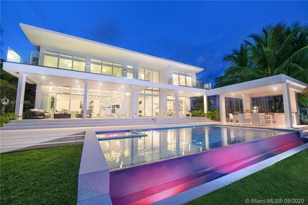 Isle Of Normandy, 1776 Bay Dr, Miami Beach, Florida 33141, image 2