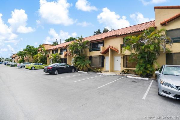 Dadeland Cove, 10045 SW 77th Ct, Kendall, Florida 33156, image 2