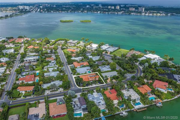 Bay Harbor Islands Residential, 10200 E Broadview Dr, Bay Harbor Islands, Florida 33154, image 2