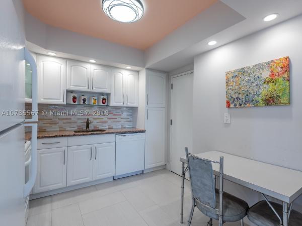 Arlen House West, 500 Bayview Dr #2021, Sunny Isles Beach, Florida 33160, image 3