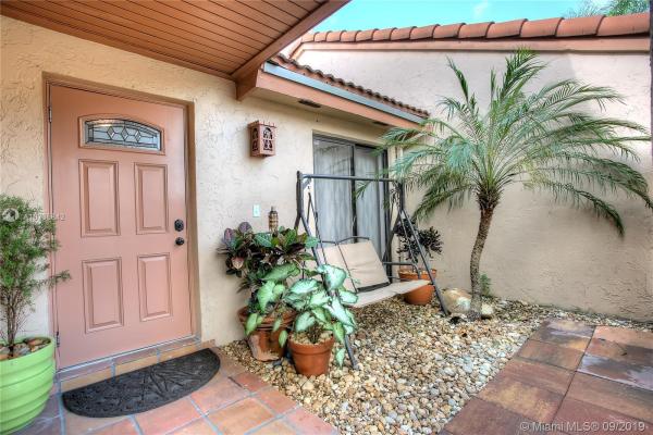 Villa Homes At The Moors, 6438 NW 170th Ter, Country Club, Florida 33015, image 2