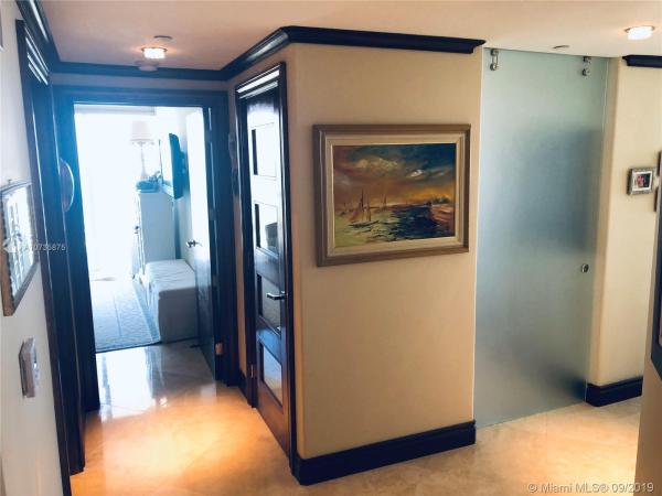 Akoya, 6365 NE Collins Ave #3308, Miami Beach, Florida 33141, image 2