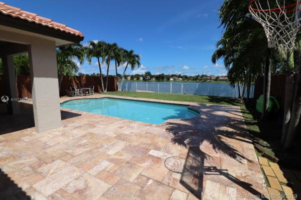 Caribe At Bonita Lakes, 13803 SW 124th Ave Rd, Three Lakes, Florida 33186, image 2