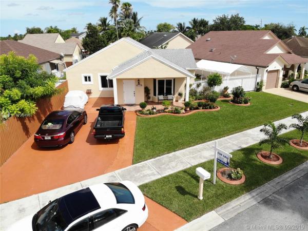 American Homes, 15815 SW 144th Ct, Richmond West, Florida 33177, image 2