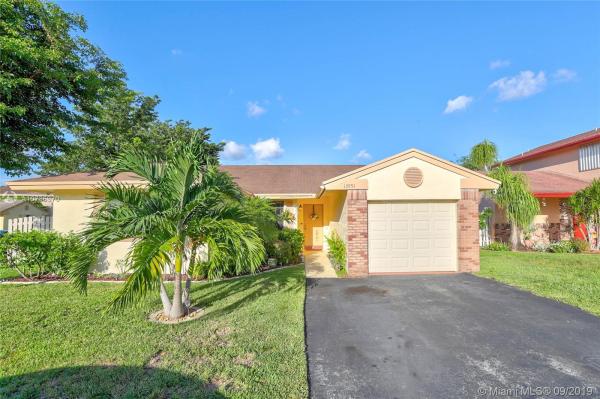 Blue Ridge, 13991 Dominion Pl, Davie, Florida 33325, image 2