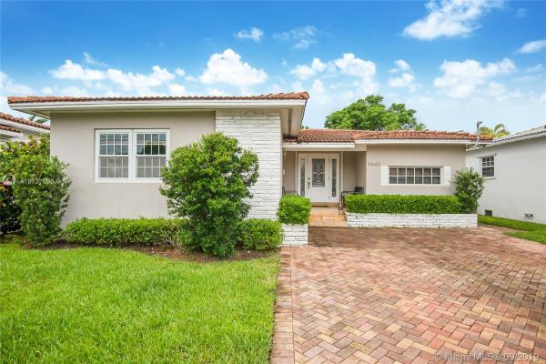 Altos Del Mar, 9440 Byron Ave, Surfside, Florida 33154, image 2