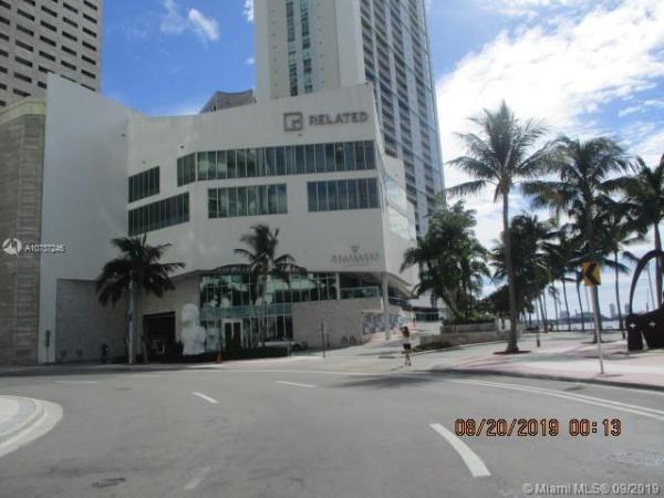 One Miami East, 335 S Biscayne Blvd #505, Miami, Florida 33131, image 2