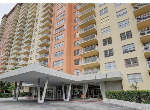 Winston Towers 200, 251 174th St #816, Sunny Isles Beach, Florida 33160, image 2
