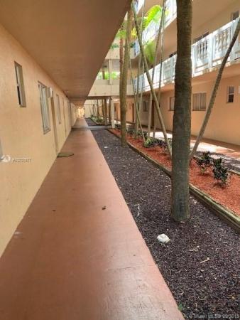 Country Lane, 17000 NW 67th Ave #122, Country Club, Florida 33015, image 2