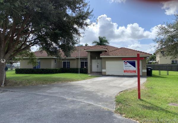 29701 SW 188th Ct, Unincorporated Dade County, Florida 33030, image 2
