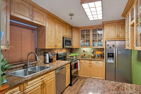 Leslie Estates, 20136 NW 36th Ct, Miami Gardens, Florida 33056, image 2